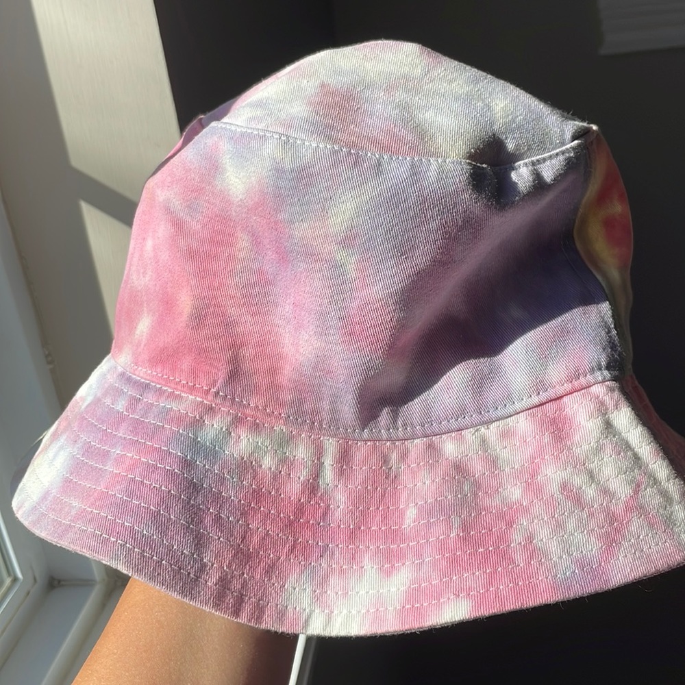 Rainbow Tie Dye Bucket Hat